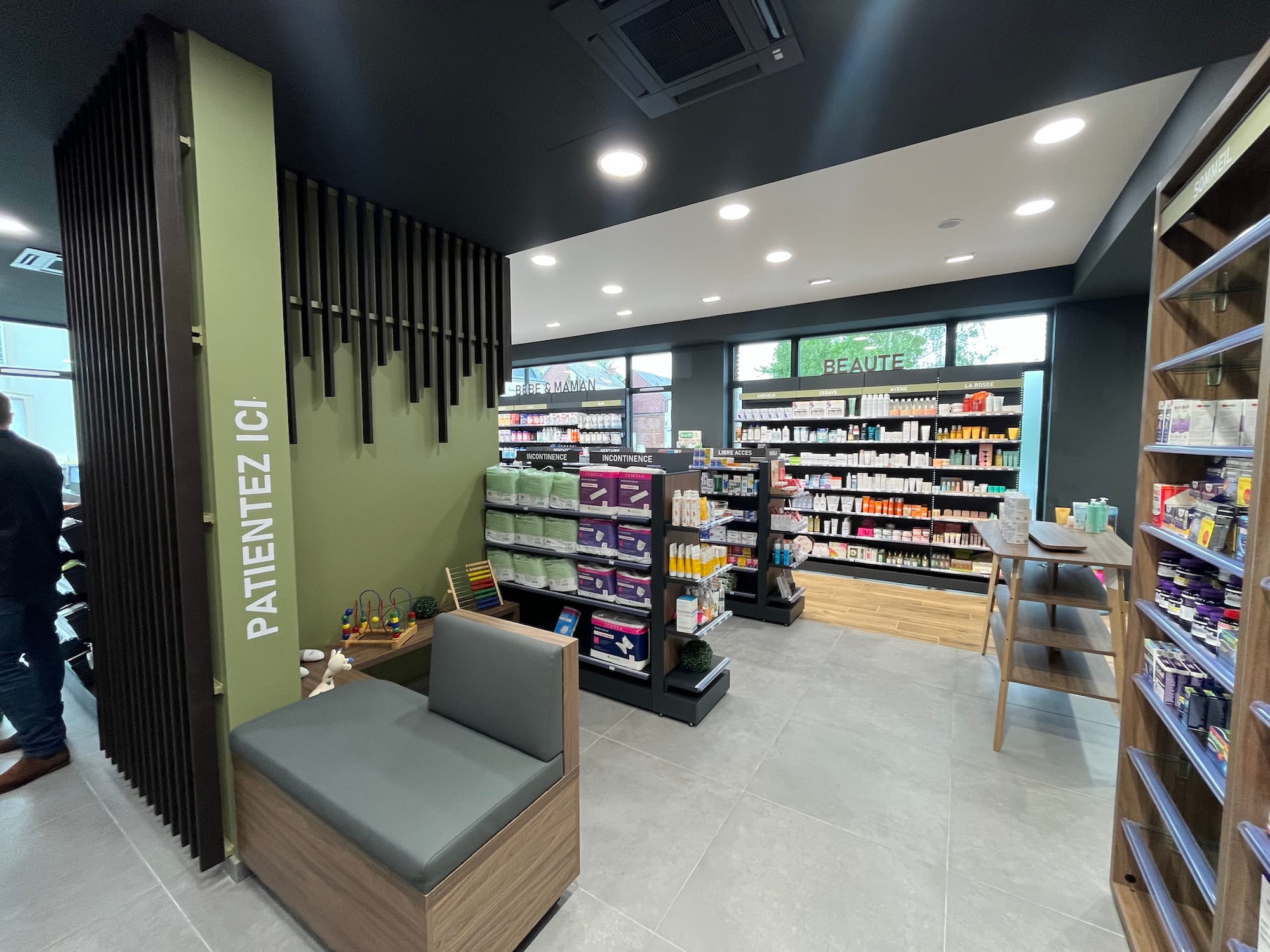 Pharmacie hdv 13